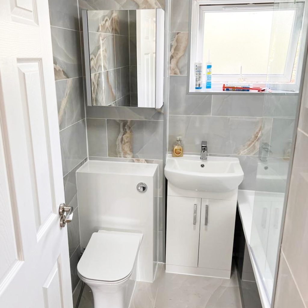 stars house builders project 12 bathroom oldham 11